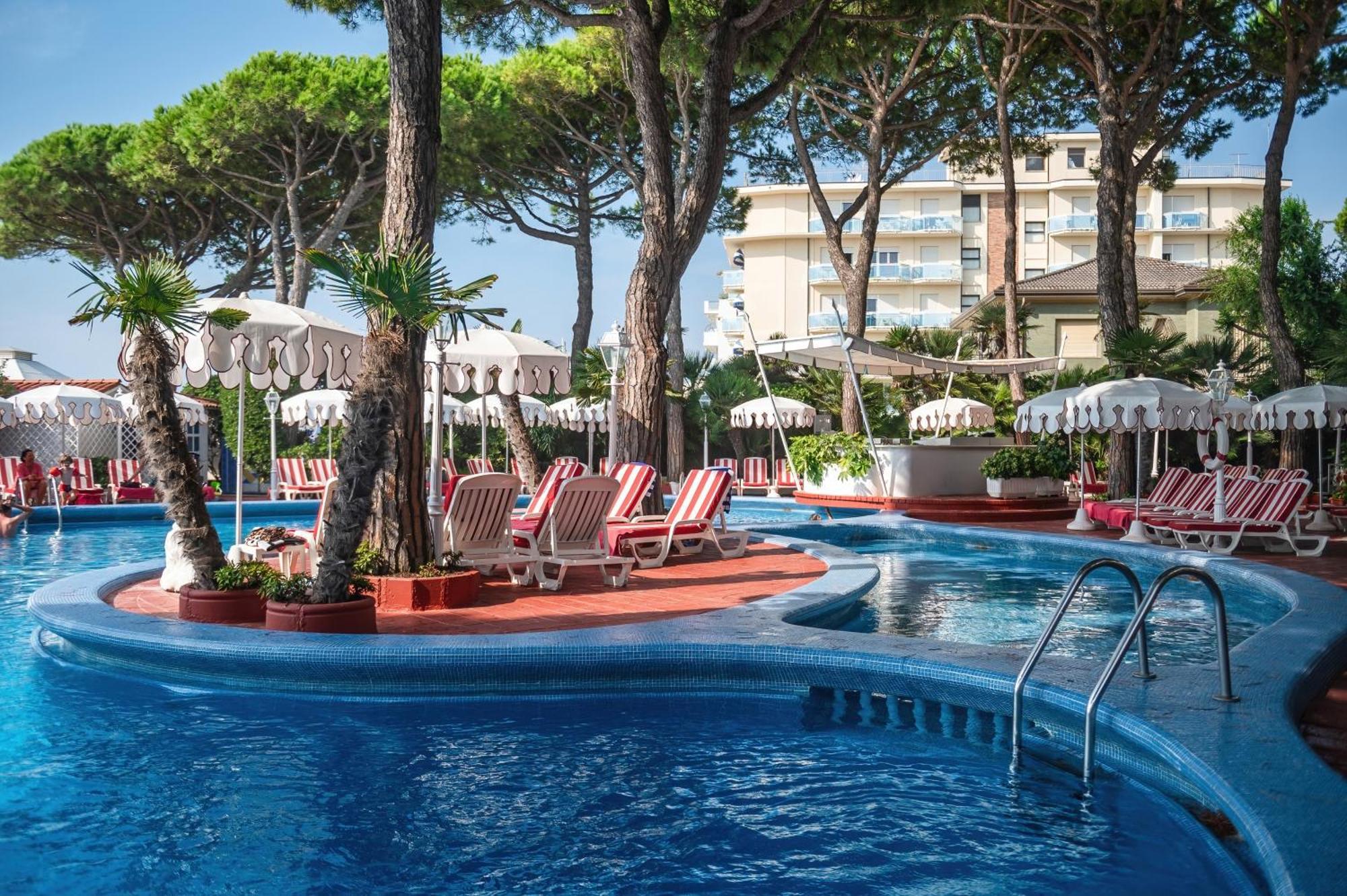 Agora Park Hotel Lido di Jesolo Dış mekan fotoğraf