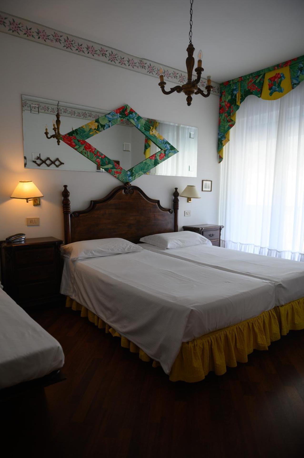 Agora Park Hotel Lido di Jesolo Dış mekan fotoğraf