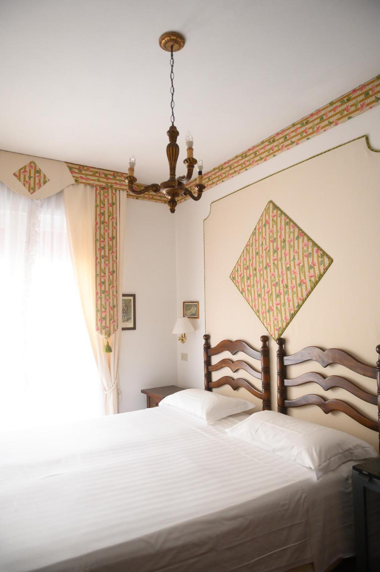 Agora Park Hotel Lido di Jesolo Dış mekan fotoğraf